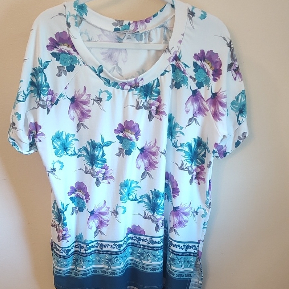 Women's Scoop Neck Floral Border Tee - White with Teal & Purple